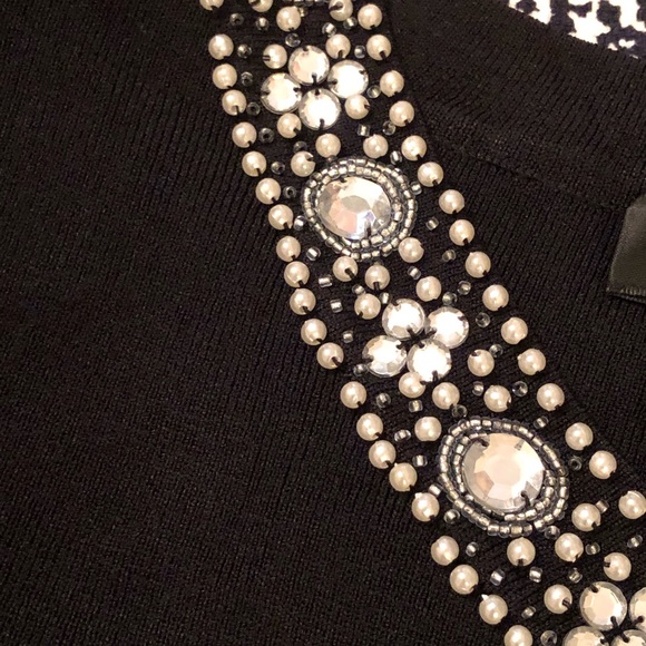 Cable & Gauge black, jeweled keyhole neckline - Picture 4 of 7